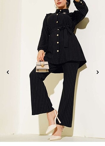 Tesettür Çizgili takım - Görsel 2