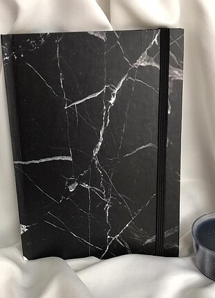 Siyah Defter