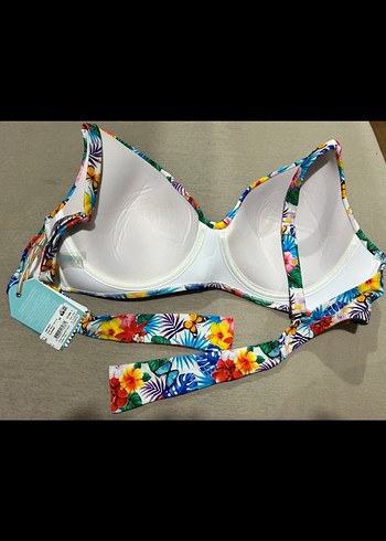 Diğer Renkli Çiçek Desenli Kadın Bikini Üstü