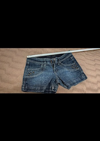 36 Beden Düğmeli Mavi Kadın Mini Denim Şort