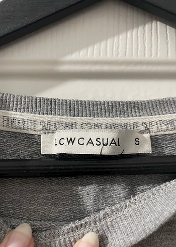 LC Waikiki Gri Uzun Kollu Basic Sweatshirt