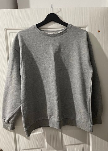 Gri Uzun Kollu Basic Sweatshirt