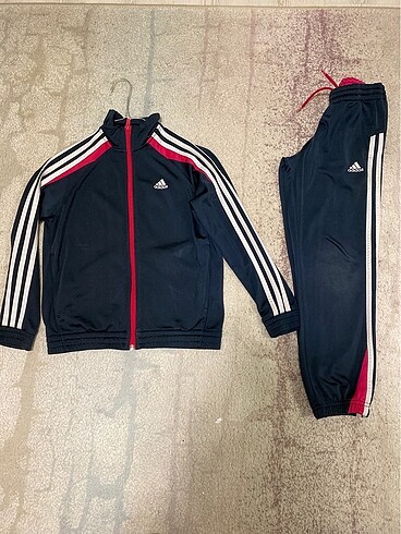Adidas eşofman kız çocuk