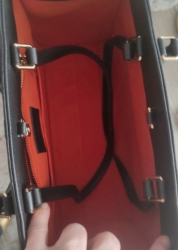 Siyah Deri Kadın Çanta - Louis Vuitton - Görsel 4