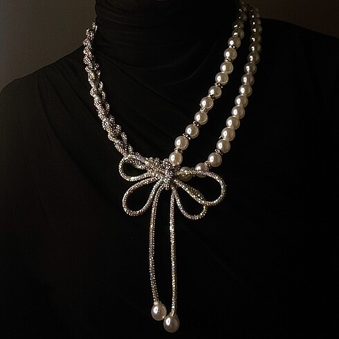 İncili Swarovski kolye