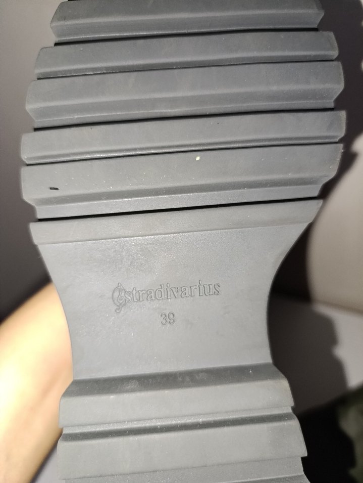 Stradivarius Haki Fermuarlı Kadın Çizme Bot - Görsel 4