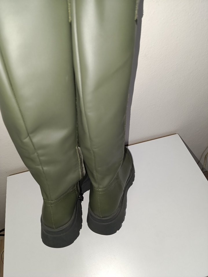 Stradivarius Haki Fermuarlı Kadın Çizme Bot - Görsel 2