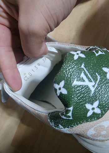 Louis Vuitton Time Out Sneaker - Görsel 5