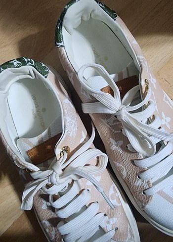 Louis Vuitton Time Out Sneaker - Görsel 3