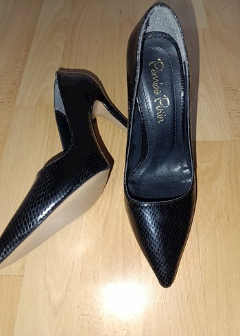 Trendyol pembe potin Yılan Desen Stiletto - Görsel 3