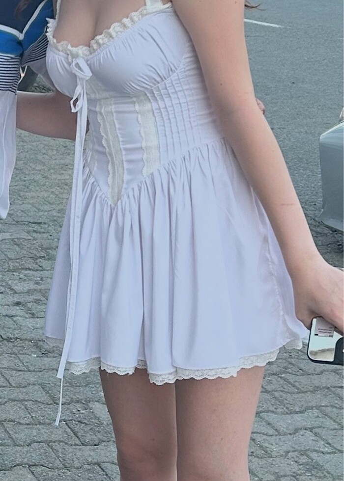 Mezuniyet elbisesi - Görsel 3