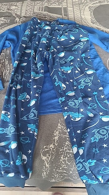 12-13 Yaş Beden mavi Renk Erkek çocuk polar pijama takimi