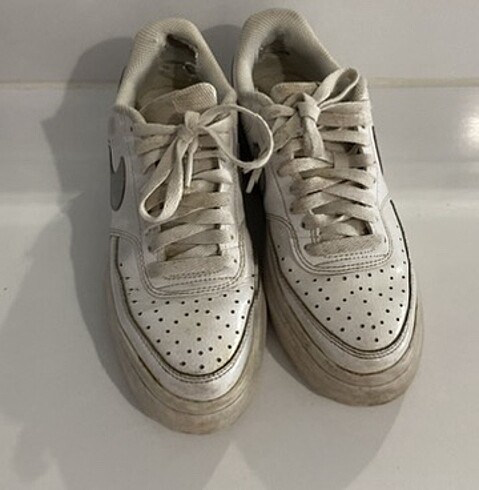 Nike Orijinal Nike Tabanlı Spor Ayakkabı