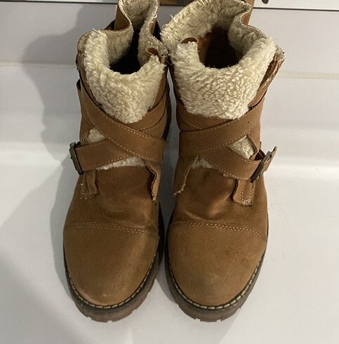 LC Waikiki Kürklü Kahve Bot