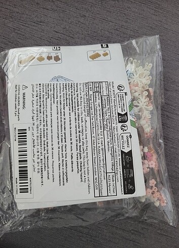 LEGO.