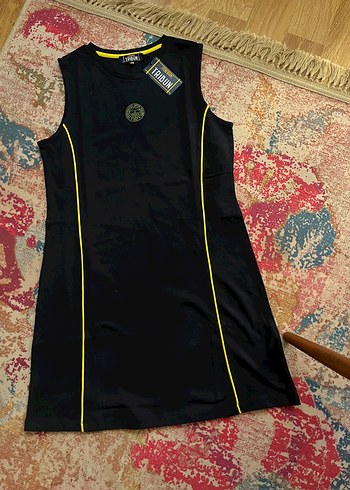 Fenerium elbise