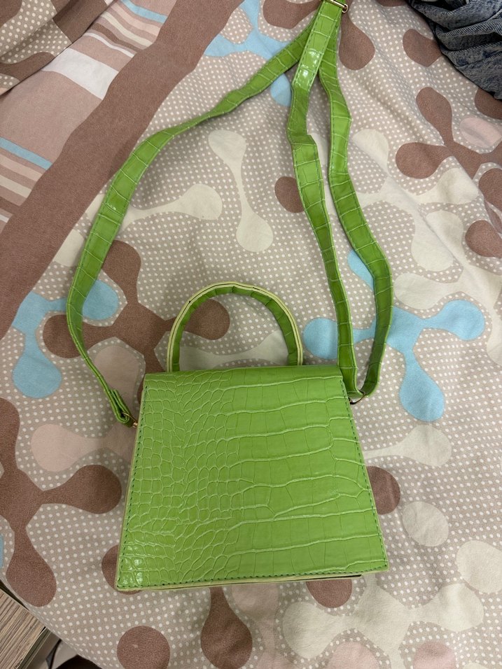Yeşil Deri Yılan Desenli Kadın Çanta - Görsel 2