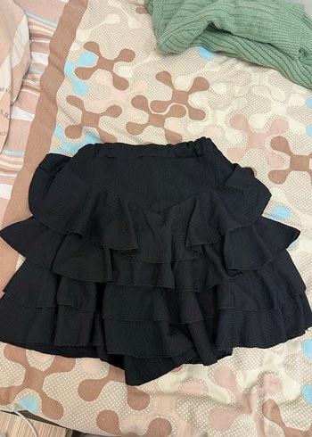 Siyah Kat Kat Volanlı Midi Etek - Görsel 2