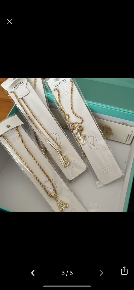 Altın Renk Zincir Detaylı Midi Kolye - Görsel 5