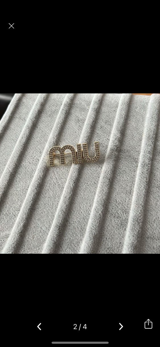 Altın Renkli İşlemeli Kadın Broş - Görsel 2