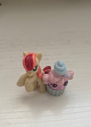 Pastel Pembe Figür Oyuncak Seti