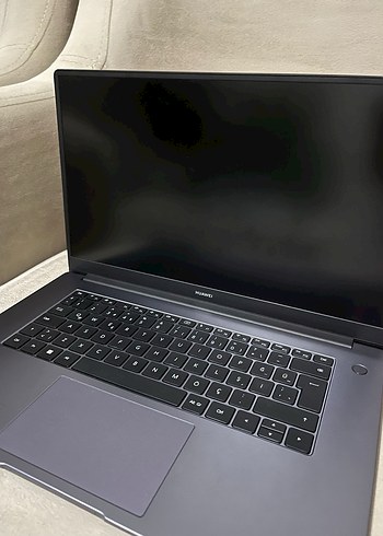 Siyah Renkli Dizüstü Bilgisayar - Görsel 2