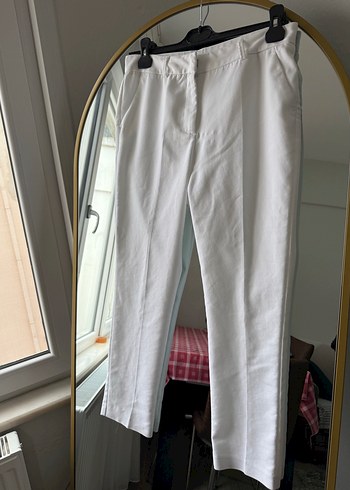 Beyaz Kadın Midi Kumaş Pantolon - Görsel 3