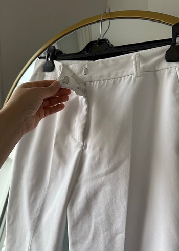 Beyaz Kadın Midi Kumaş Pantolon - Görsel 2