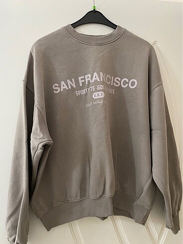 Berskha sweatshirt
