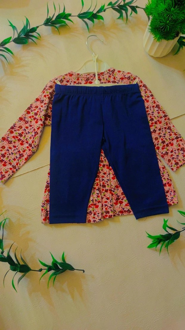 Çiçek Desenli Uzun Kollu Kız Elbisesi - Görsel 2