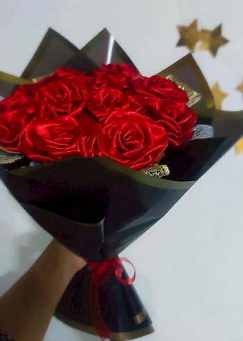 Kadın Kırmızı Çiçekli Broş Kurdeleli - Görsel 4