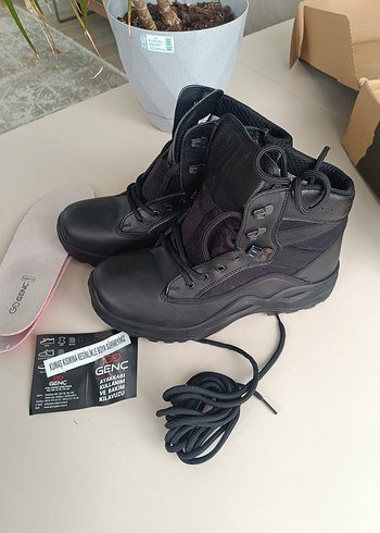 Siyah Erkek Outdoor Botları Velcro