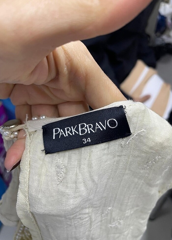 Taşlı şık midi elbise - Görsel 3