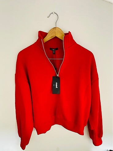 Mavi sweatshirt