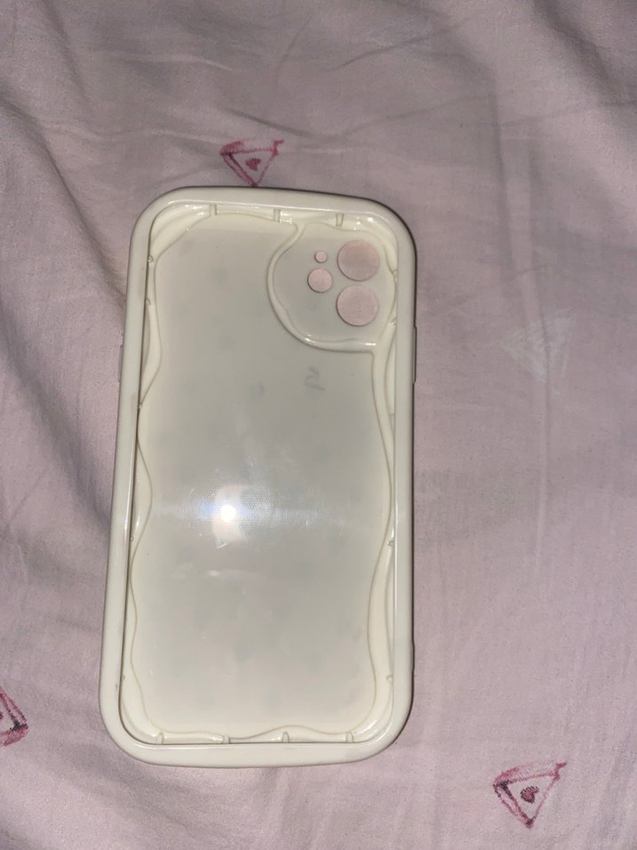 İPhone 11 Beyaz Telefon Kılıfı - Görsel 2