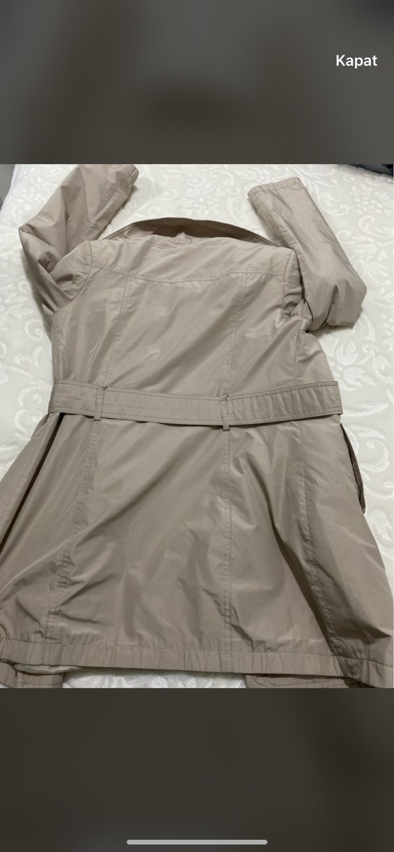 Düğmeli Bej Kadın Trençkot - Görsel 2