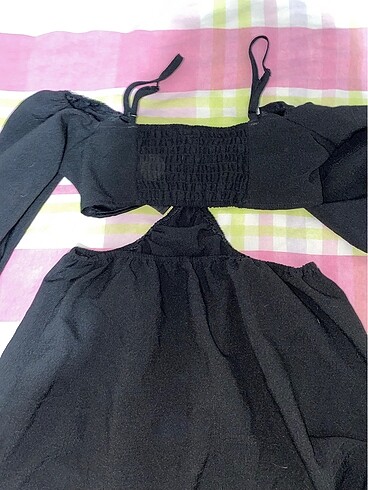 m Beden BERSHKA SİYAH ELBİSE
