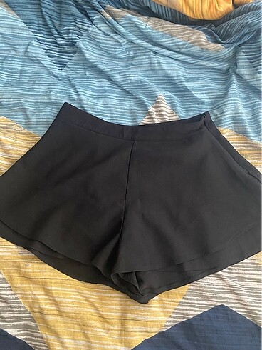 BERSHKA SIYAH SORT ETEK