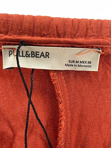 m Beden çeşitli Renk Pull and Bear Düz Kesim %70 İndirimli.