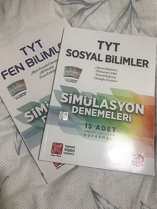 Beden Simülasyon - 3D TYT kitaplarının ikisi
