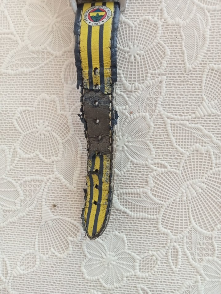 Orjinal Fenerıum Fenerbahçe Erkek  çocuk Kol Saati Sarı Gri - Görsel 5