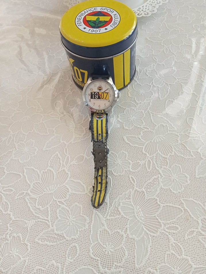 Orjinal Fenerıum Fenerbahçe Erkek  çocuk Kol Saati Sarı Gri - Görsel 3