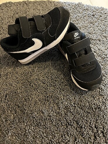 Nike 27 numara çocuk ayakkabı