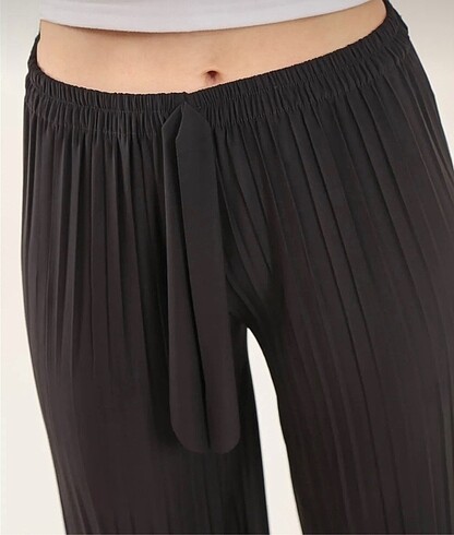 Trendyol & Milla PLİSE SENDY PANTOLON