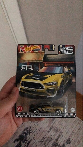 Hot wheels mustang