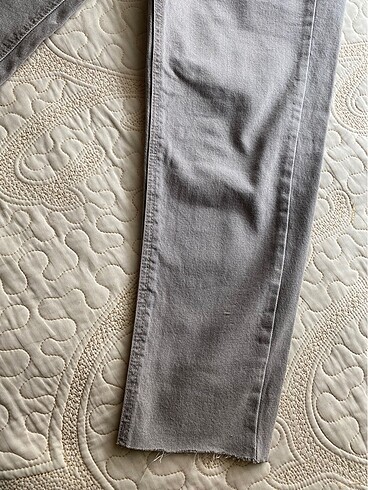 xs Beden gri Renk Pull and bear mom jean 1.55-58 boya uygun