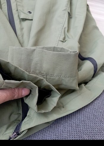 Erkek çocuk ince mont - Görsel 3