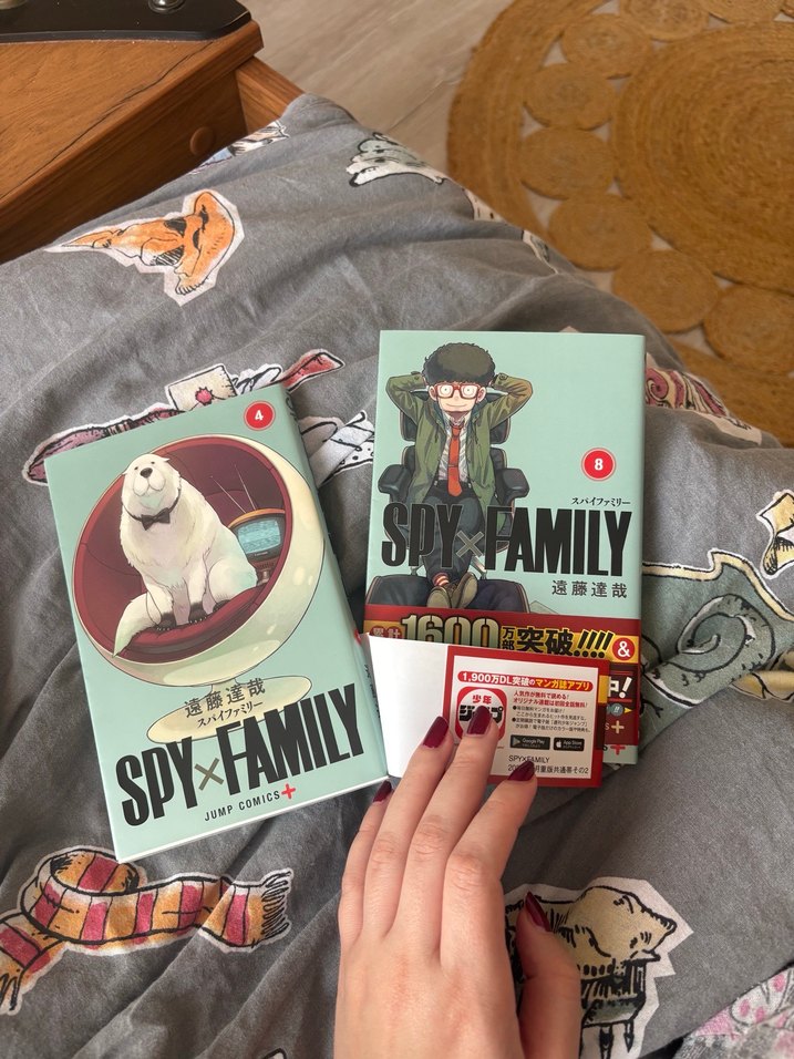Spy Family Manga Cilt 4 ve 8 Japonca - Görsel 2