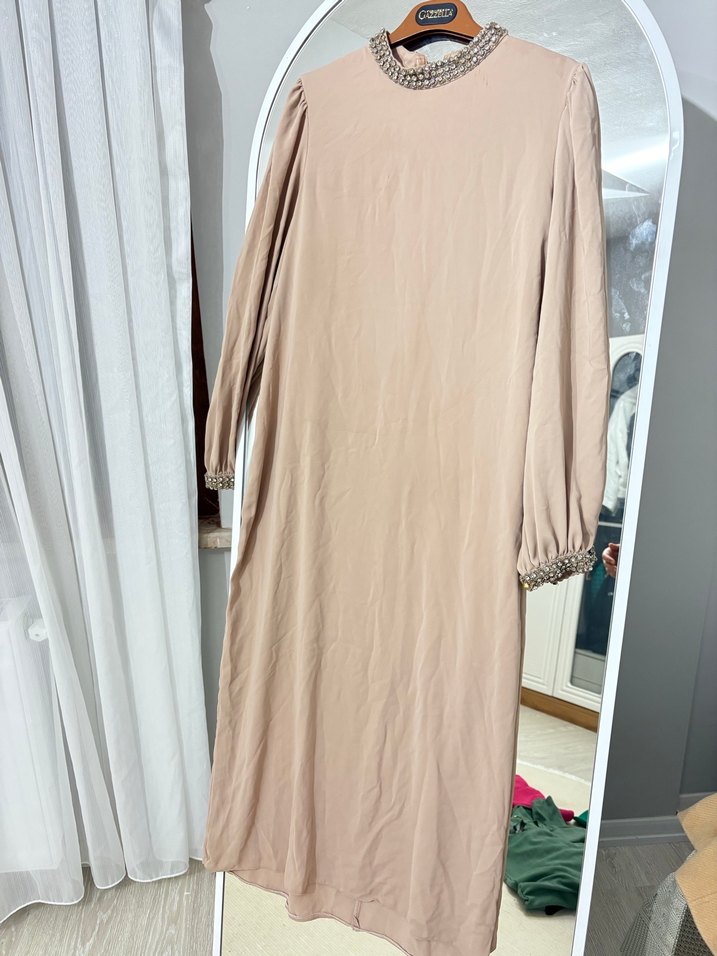 Bej Uzun Kollu Salaş Kadın Elbise - Görsel 2