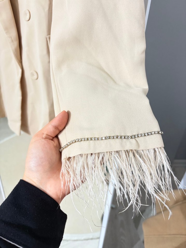 Bej Uzun Kollu Kadın Blazer Ceket - Görsel 2